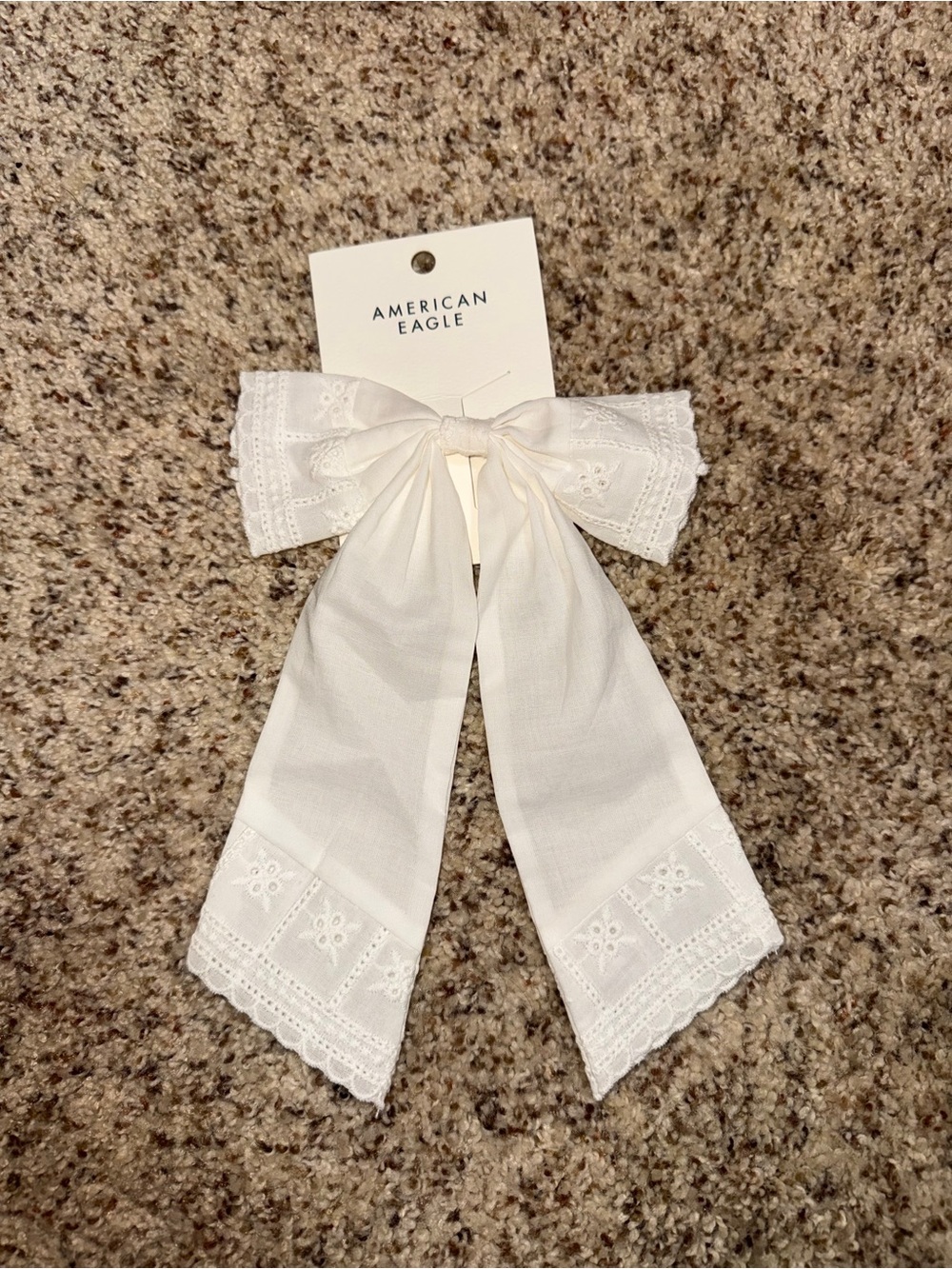 American Eagle Outfitters White Lace-Trim Bow Accent